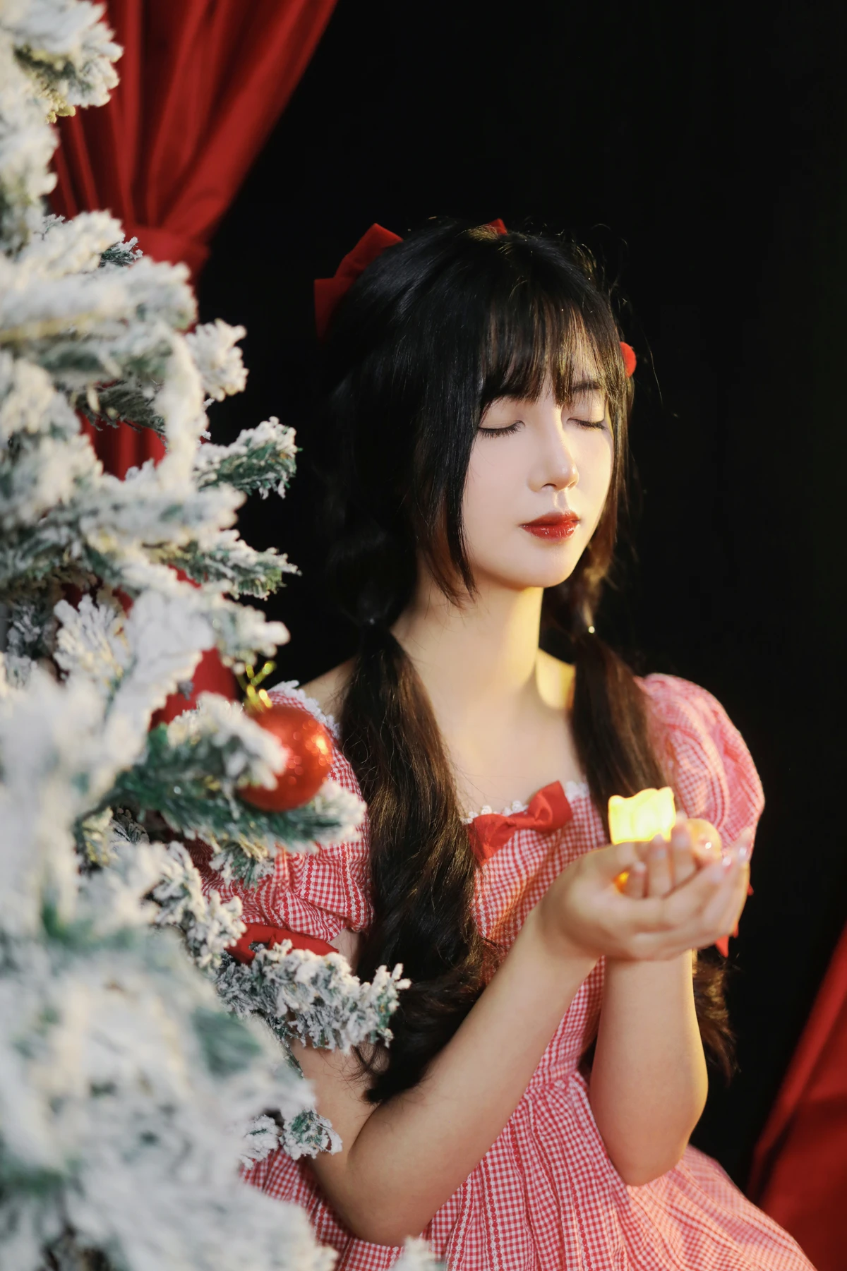 [YITUYU] 2022.12.18 Vol.2708 – Christmas in a Fairy Tale Light cherry blossom#[25P]-17